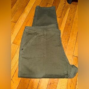 CJ Banks Women’s Olive Green Ankle Straight Leg Pants Size 22W